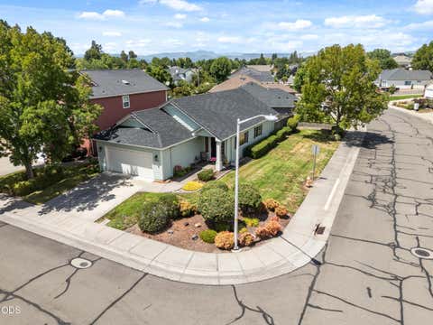 Tiny photo for 2783 Parkwood Village Lane, Central Point, OR 97502 (MLS # 220225769)