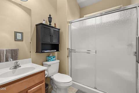Tiny photo for 2783 Parkwood Village Lane, Central Point, OR 97502 (MLS # 220225769)