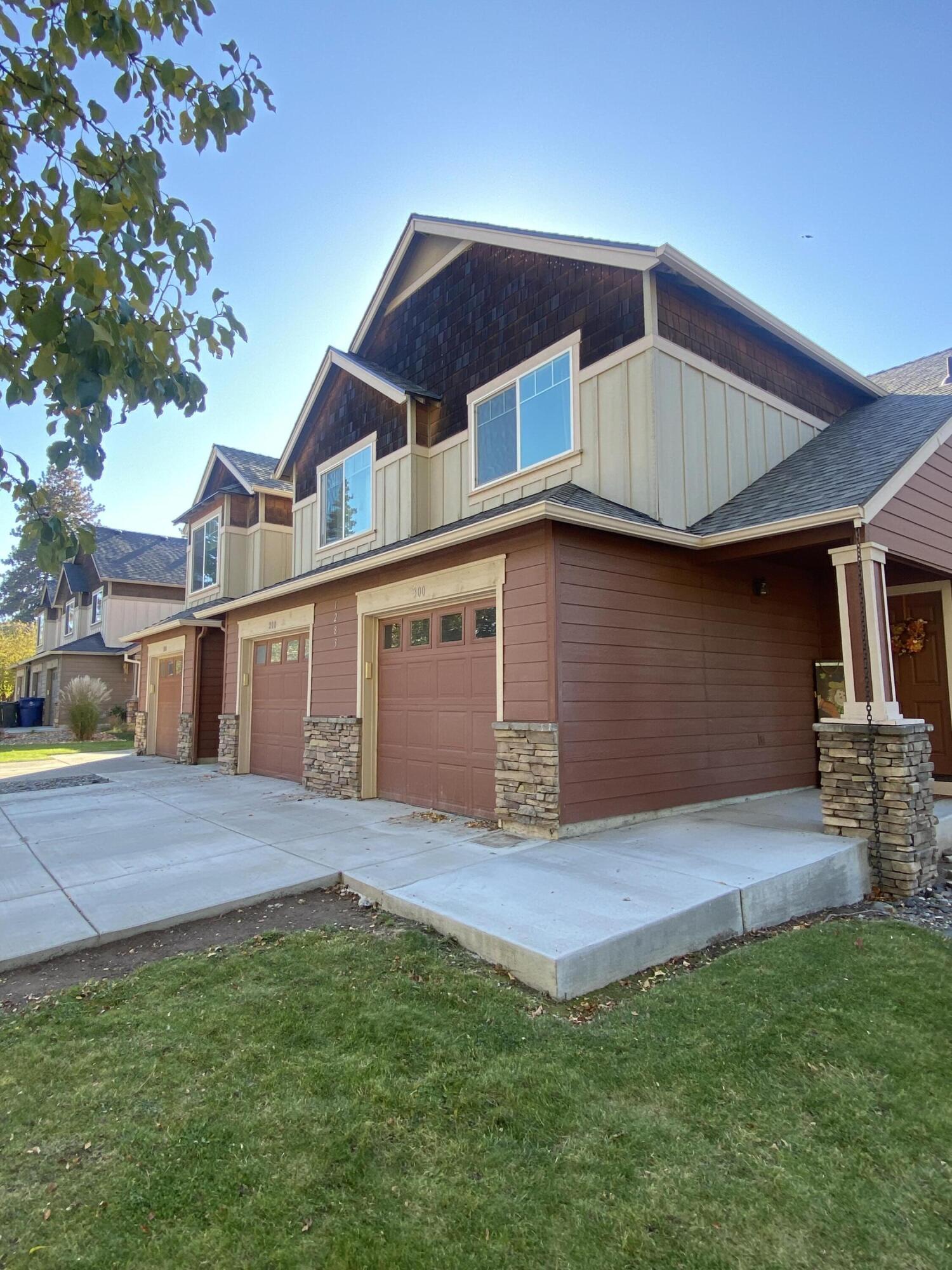 1283 SW Mill Pond Place 100 200 300