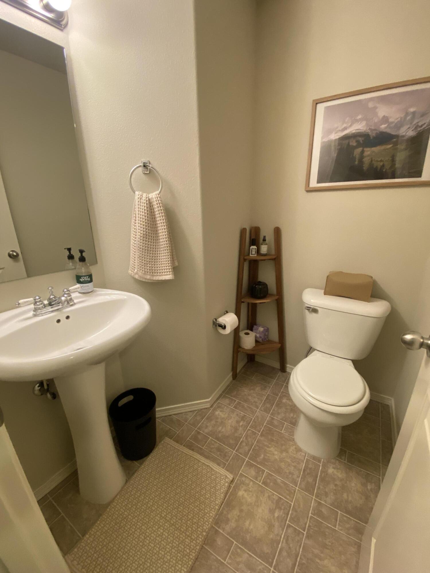1283 SW Mill Pond Place 100 200 300