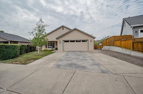 Tiny photo for 1144 Highlands Drive, Eagle Point, OR 97524 (MLS # 220227388)