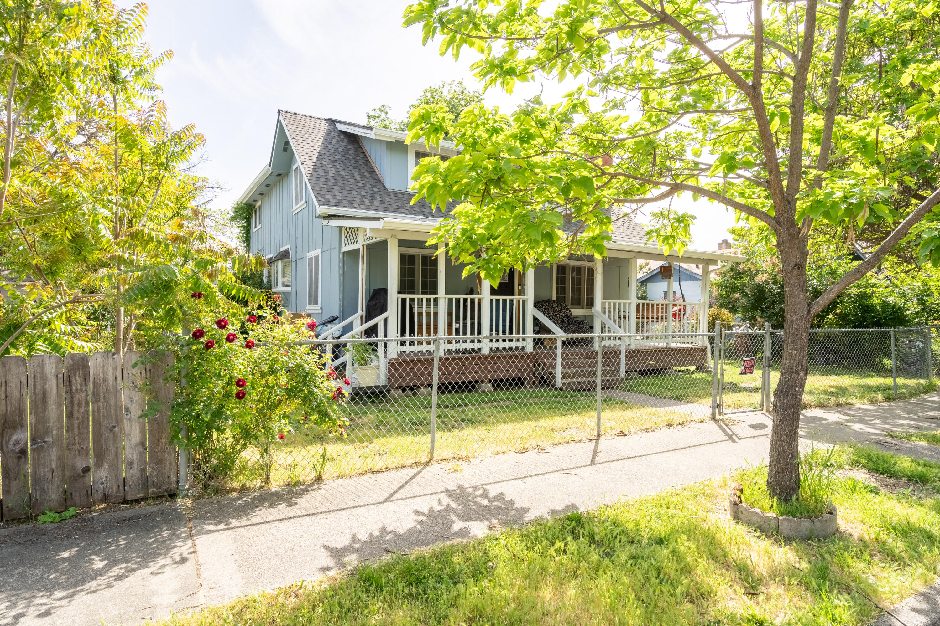 419 NW D Street