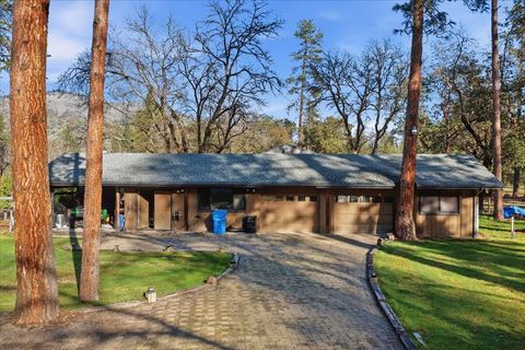 Tiny photo for 1407 Upper River Road, Gold Hill, OR 97525 (MLS # 220213124)