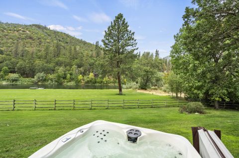 Tiny photo for 1407 Upper River Road, Gold Hill, OR 97525 (MLS # 220213124)