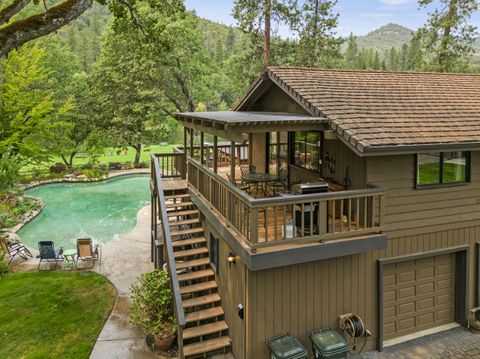 Tiny photo for 1407 Upper River Road, Gold Hill, OR 97525 (MLS # 220213124)