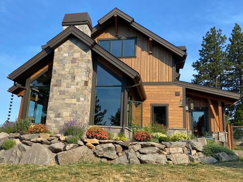 Tiny photo for 1940 Soda Mountain Road, Ashland, OR 97520 (MLS # 220216989)