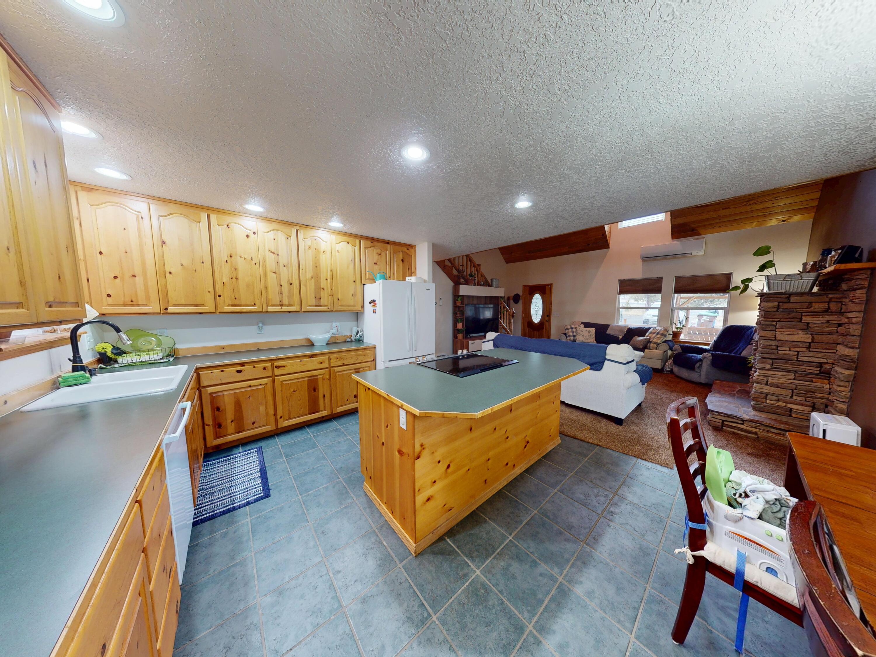 High Desert Estate - Residential