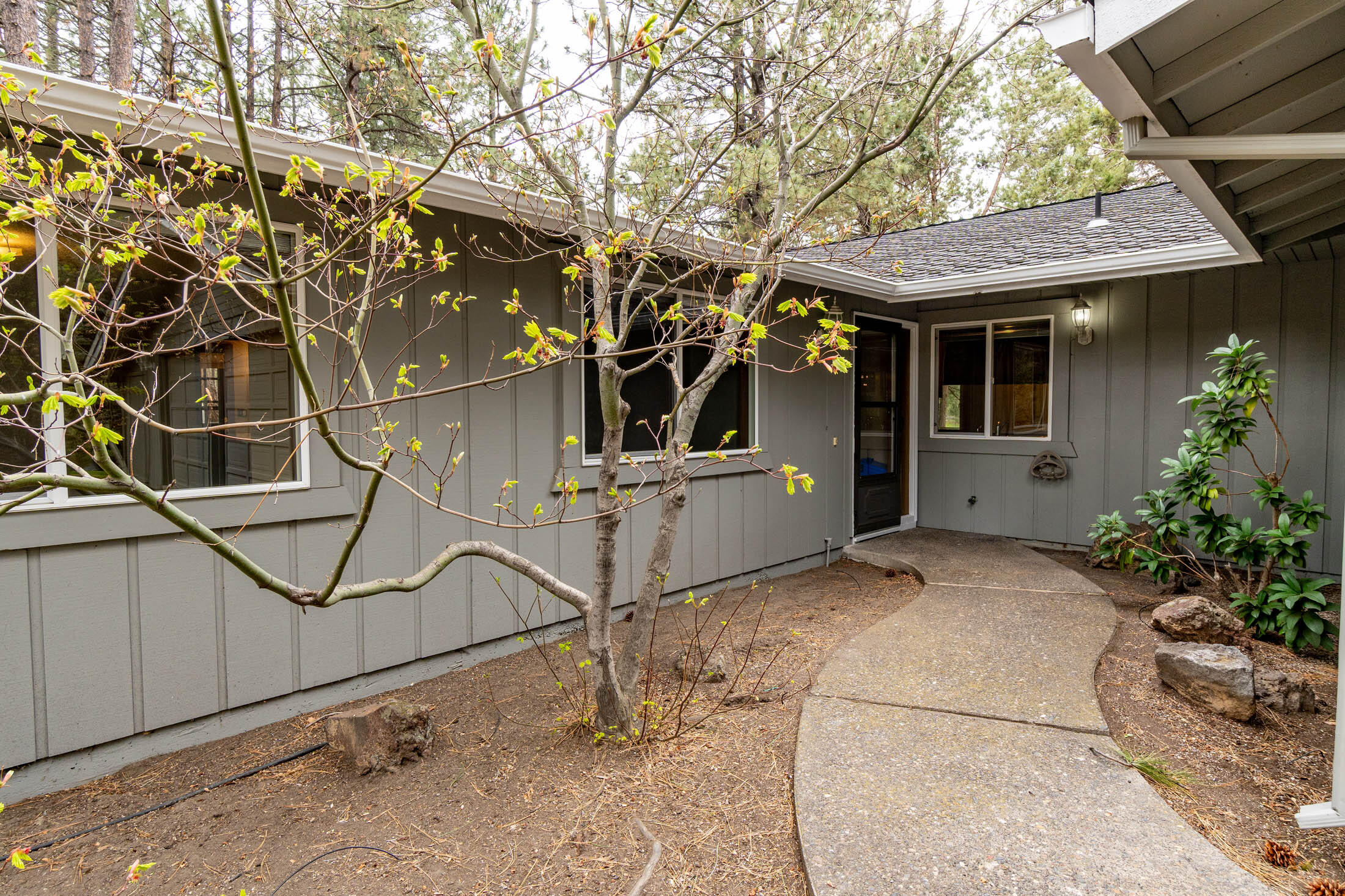 20316 Donkey Sled Road