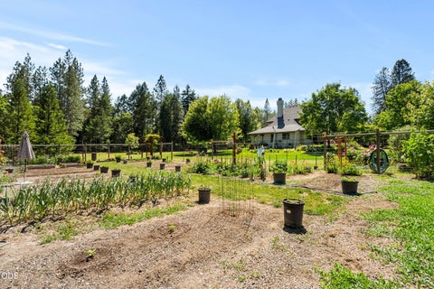 Tiny photo for 693 Horizon Hills Road, Williams, OR 97544 (MLS # 220222926)