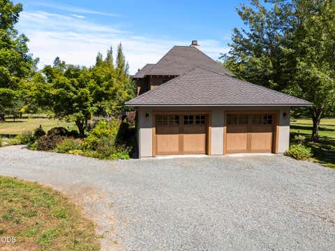Tiny photo for 693 Horizon Hills Road, Williams, OR 97544 (MLS # 220222926)