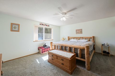 Tiny photo for 52466 Lost Ponderosa Road, La Pine, OR 97739 (MLS # 220205958)