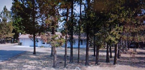 Tiny photo for 52466 Lost Ponderosa Road, La Pine, OR 97739 (MLS # 220205958)