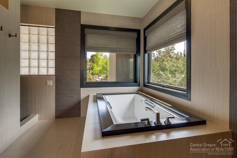 Wyndemere - Residential