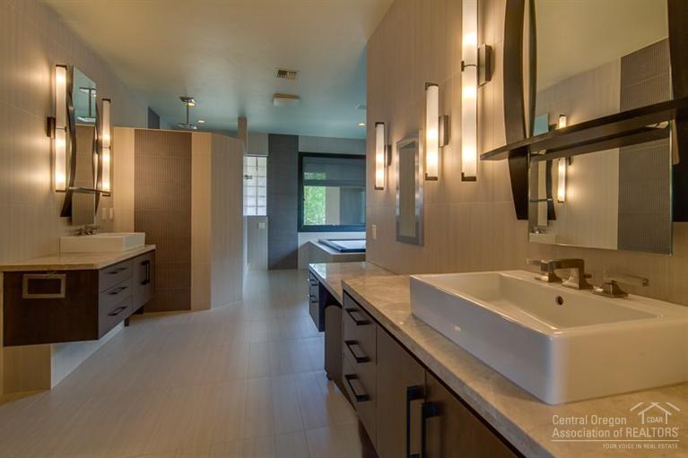 Wyndemere - Residential