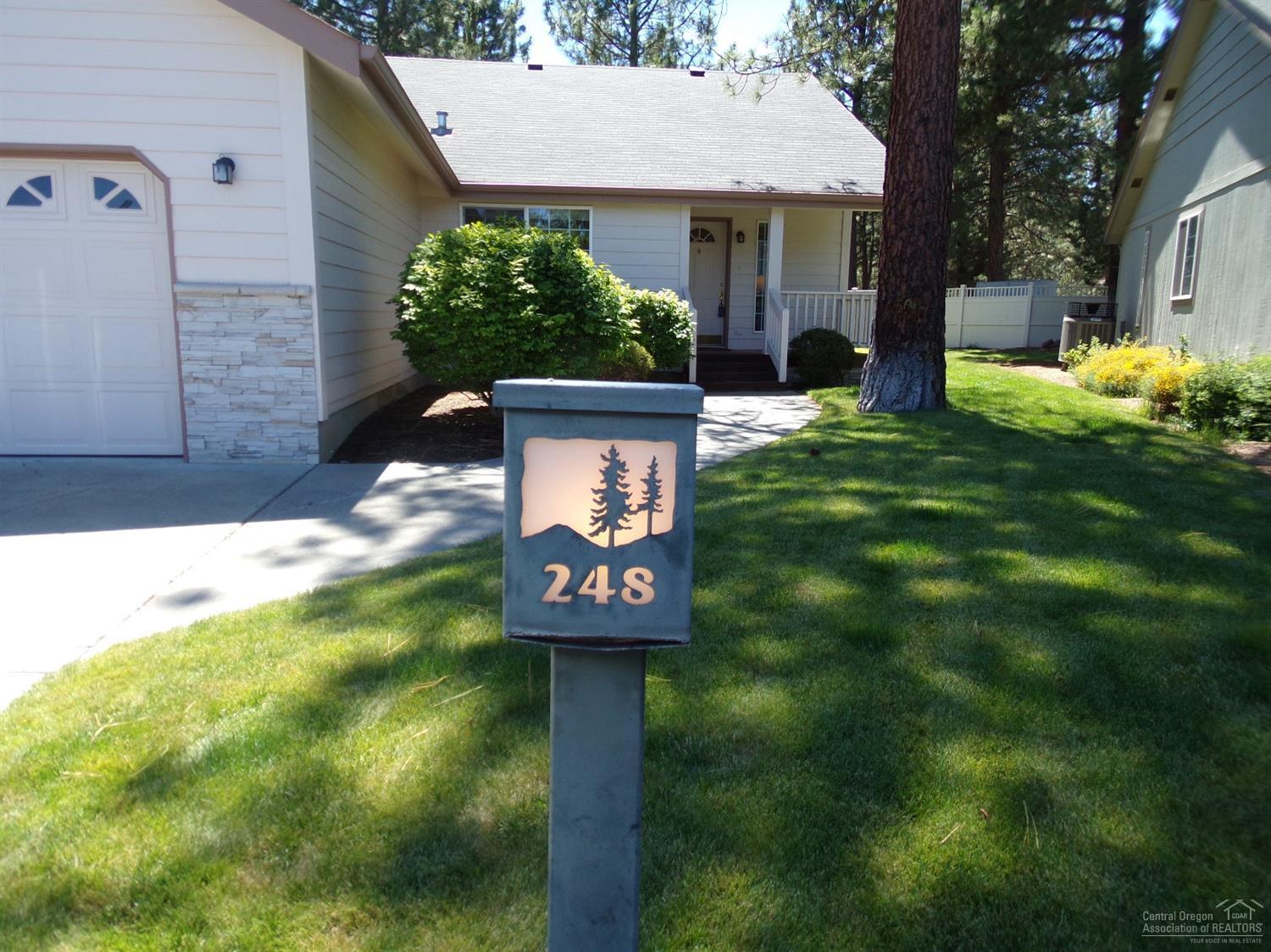 Pines At Sisters - Residential