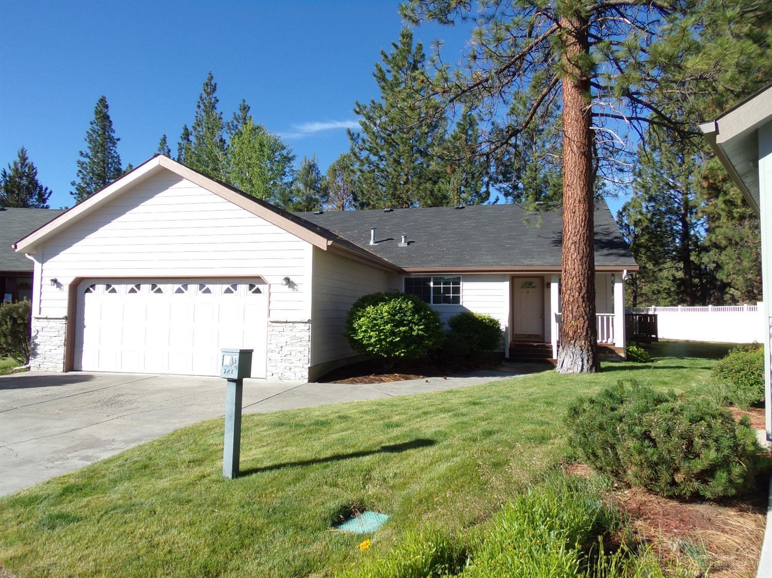 Pines At Sisters - Residential