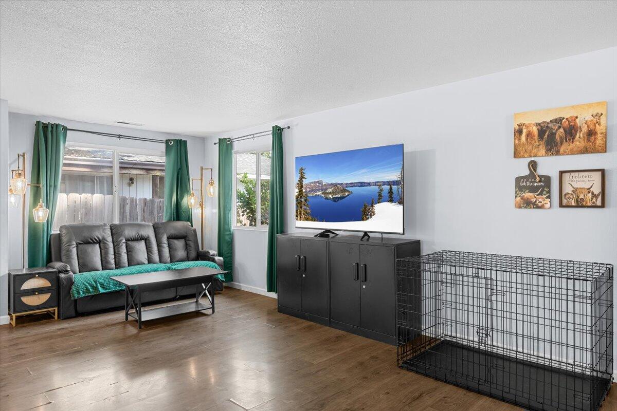 Dekums Amended Addition - Residential