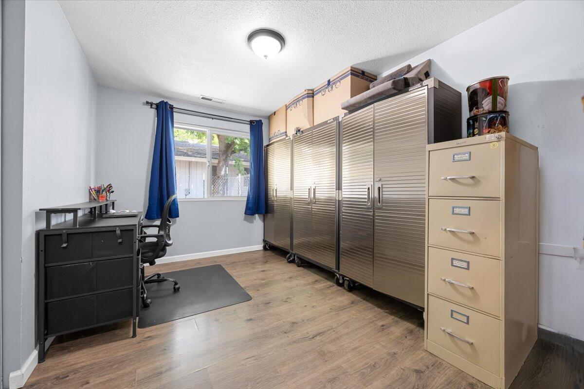 Dekums Amended Addition - Residential