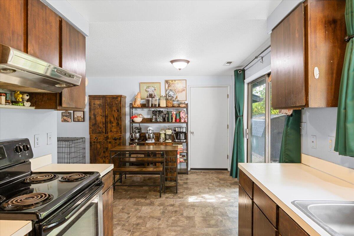 Dekums Amended Addition - Residential