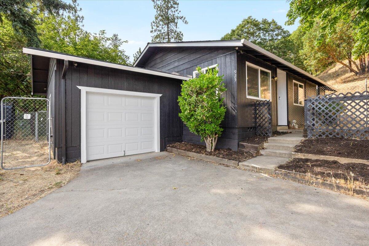 Dekums Amended Addition - Residential