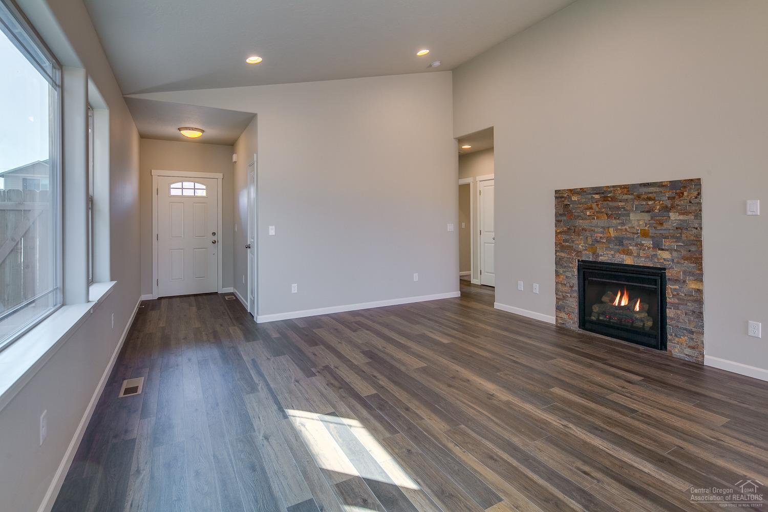 Fieldstone Crossing - Residential