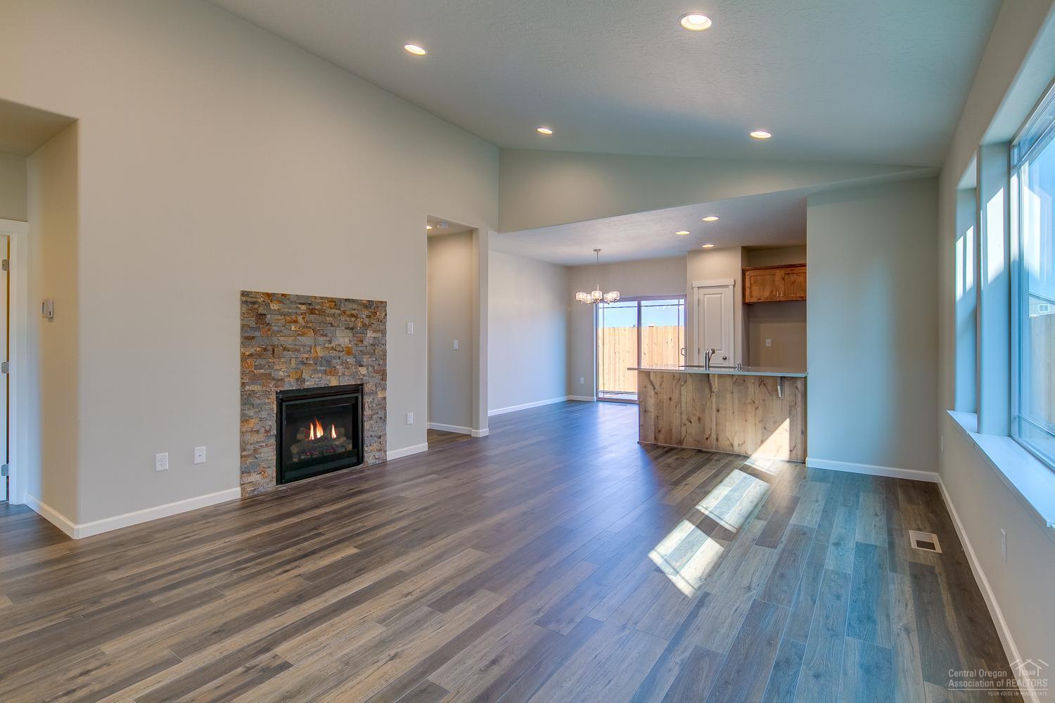 Fieldstone Crossing - Residential