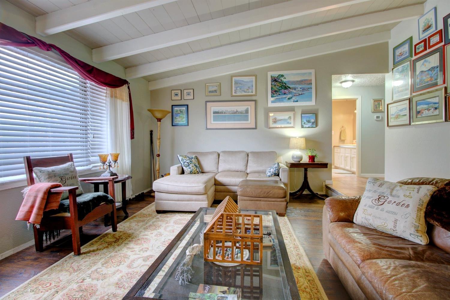 Brentwood - Residential