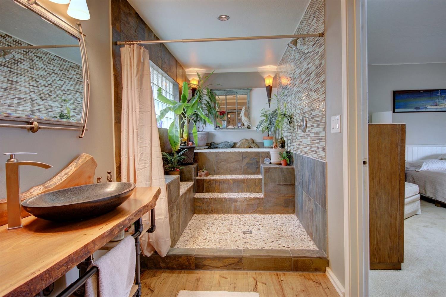 Brentwood - Residential