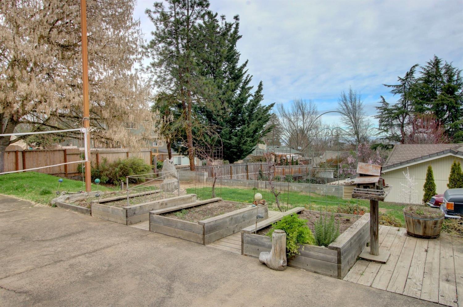 Brentwood - Residential