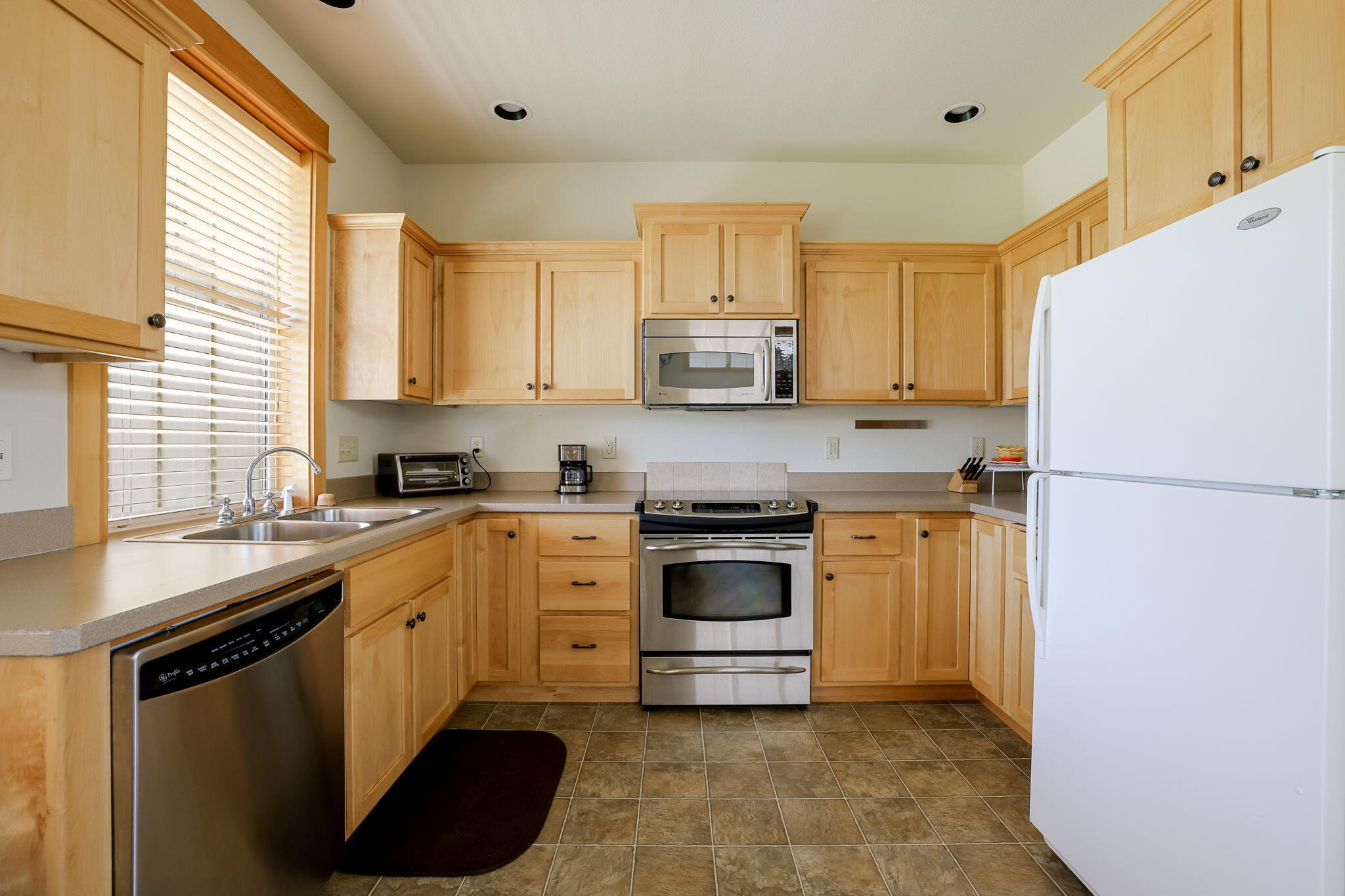 Eagle Crest - Residential