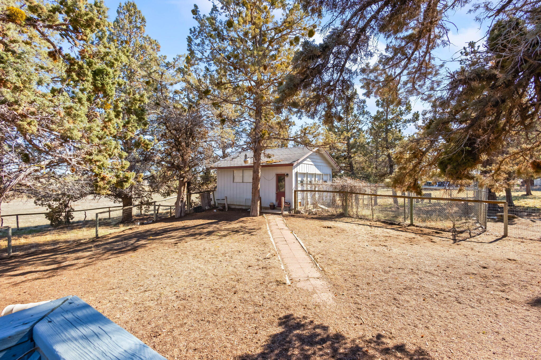 Bend, Oregon 97701, United States, 4 Bedrooms Bedrooms, ,3 BathroomsBathrooms,Residential,Active,86364