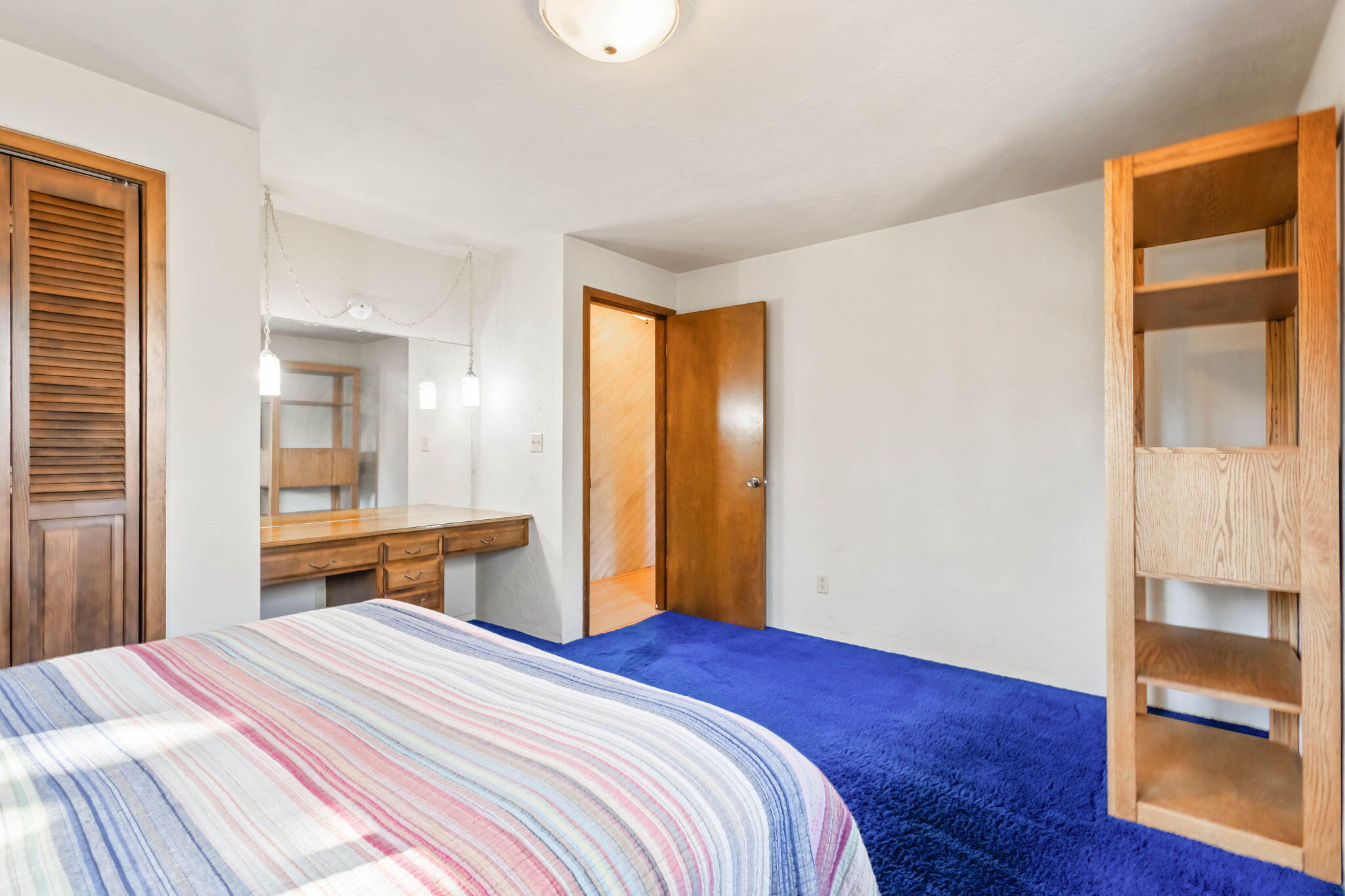 Bend, Oregon 97701, United States, 4 Bedrooms Bedrooms, ,3 BathroomsBathrooms,Residential,Active,86364