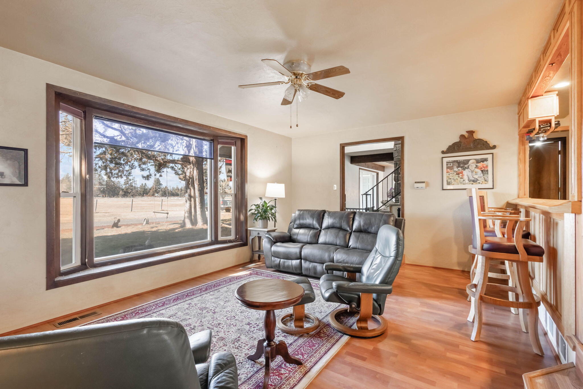 Bend, Oregon 97701, United States, 4 Bedrooms Bedrooms, ,3 BathroomsBathrooms,Residential,Active,86364