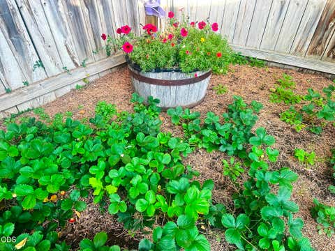 Tiny photo for 20705 Wishing Well Court, Bend, OR 97701 (MLS # 220227327)