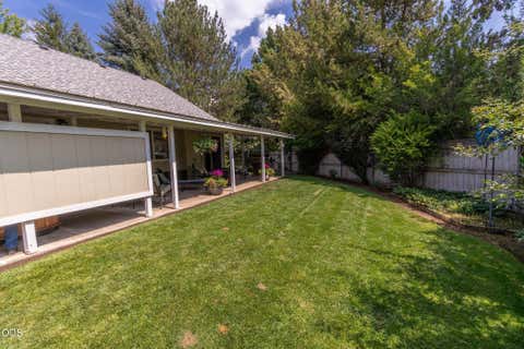Tiny photo for 20705 Wishing Well Court, Bend, OR 97701 (MLS # 220227327)