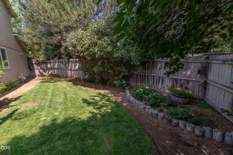 Tiny photo for 20705 Wishing Well Court, Bend, OR 97701 (MLS # 220227327)