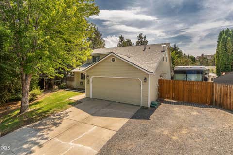Tiny photo for 20705 Wishing Well Court, Bend, OR 97701 (MLS # 220227327)