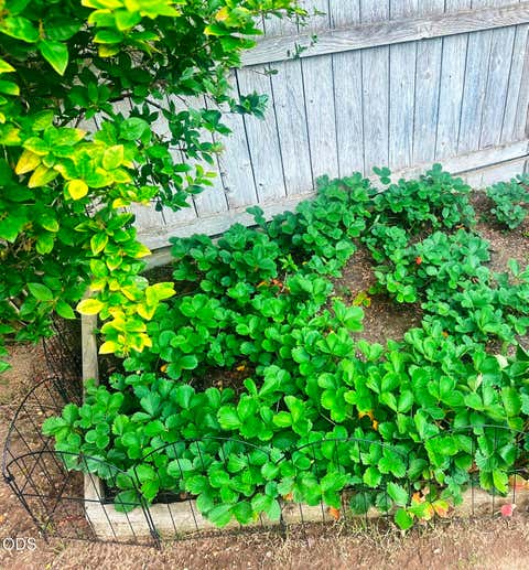 Tiny photo for 20705 Wishing Well Court, Bend, OR 97701 (MLS # 220227327)