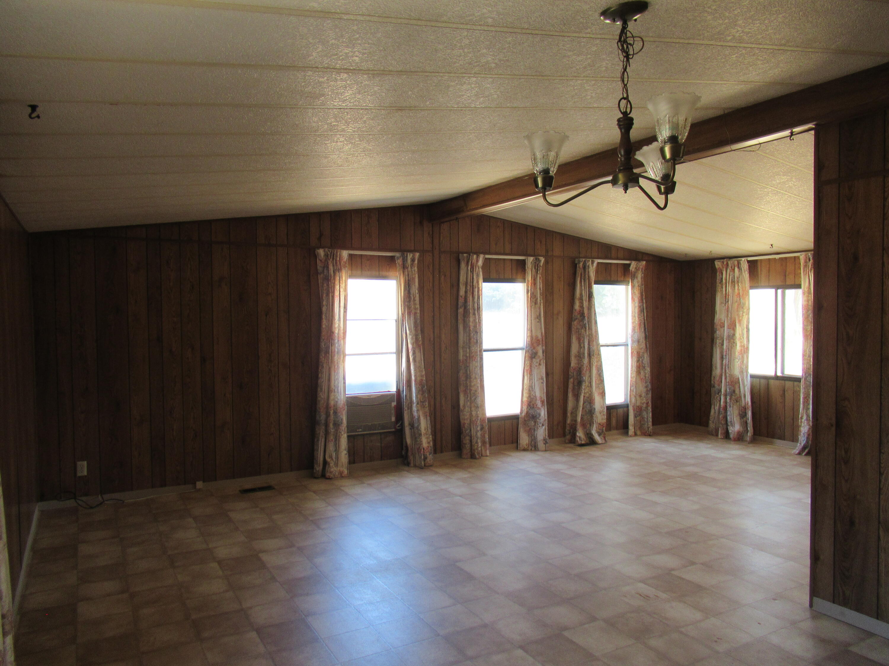 Irish Bend - Residential