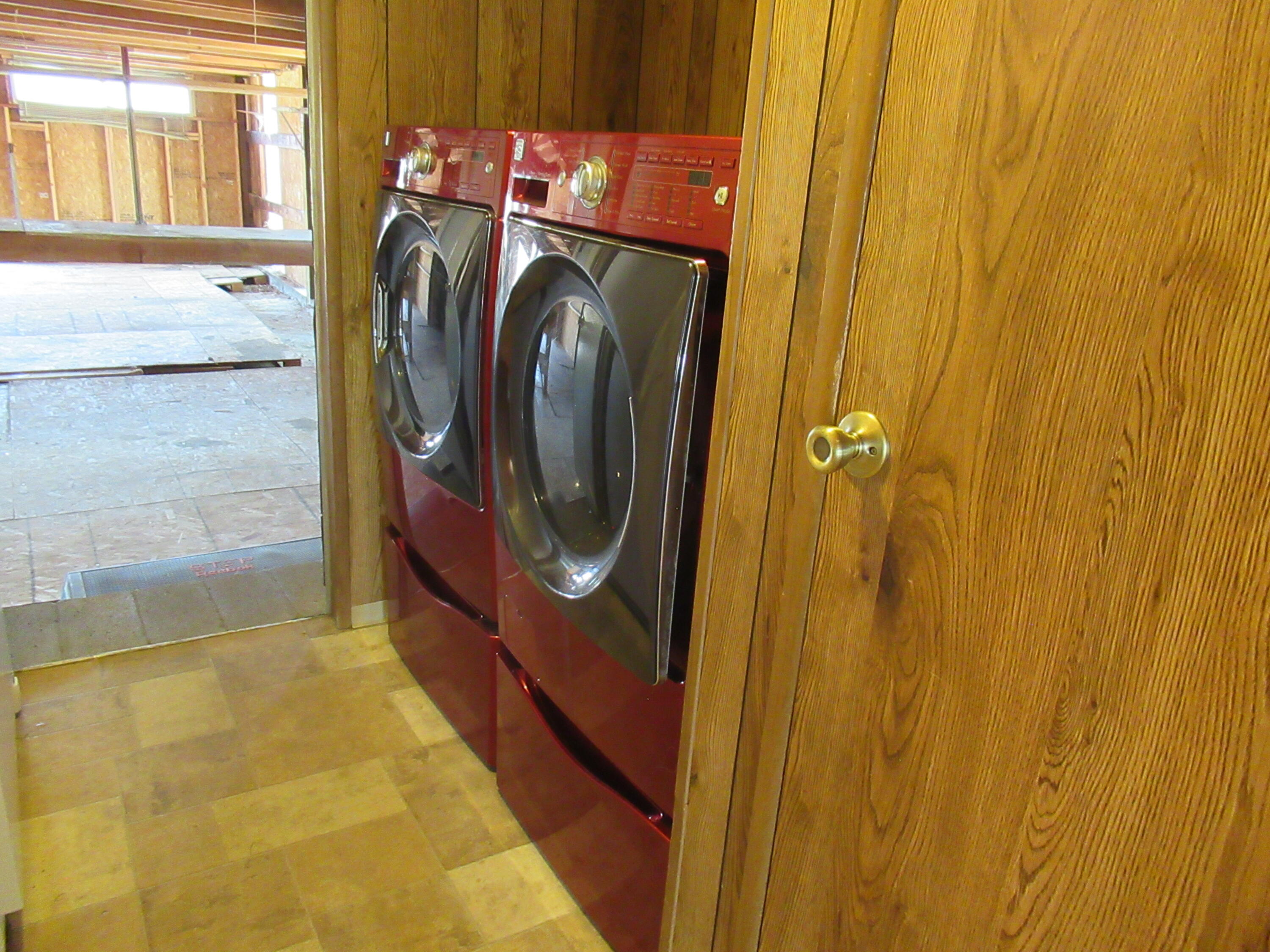 Irish Bend - Residential