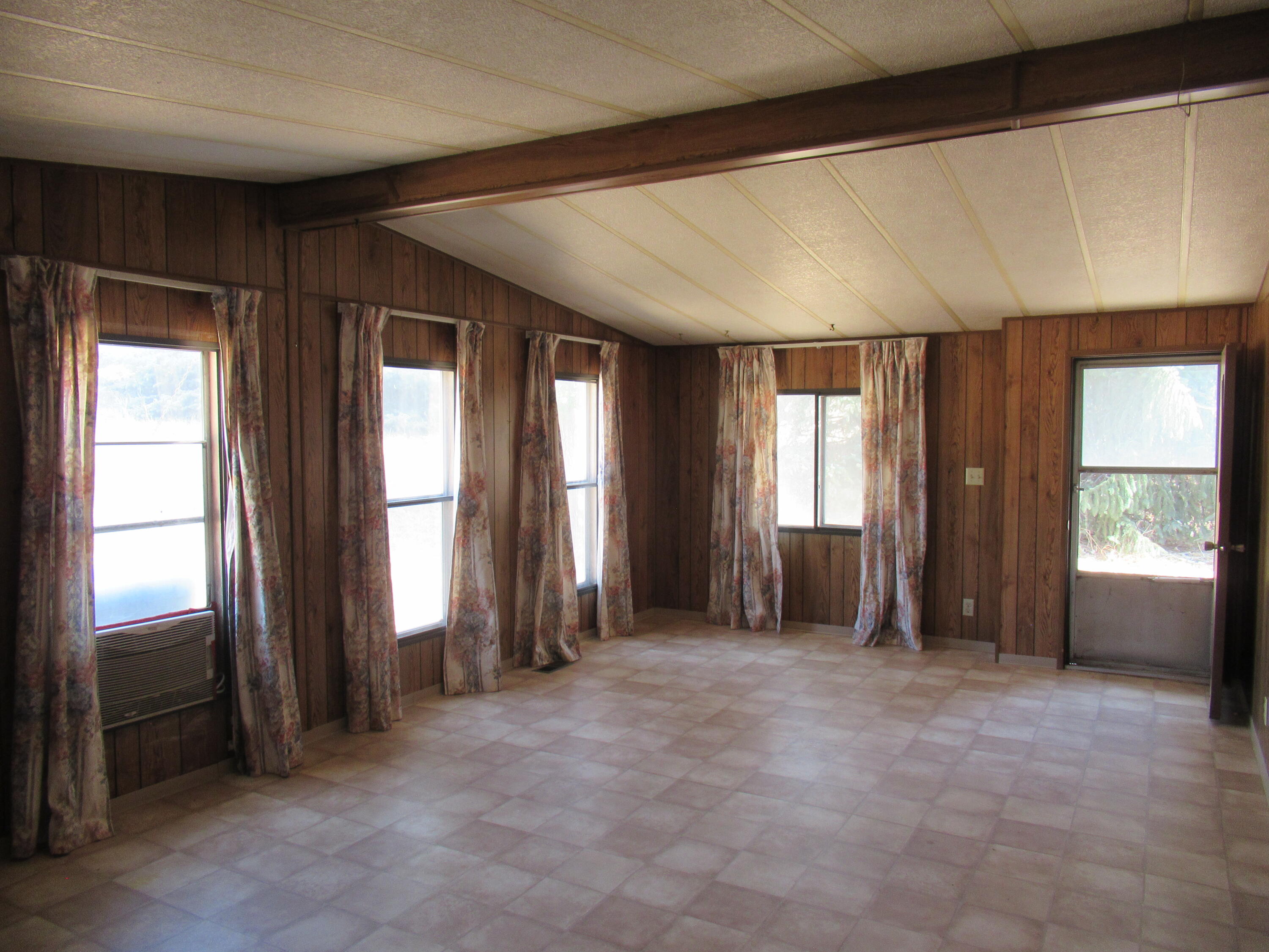 Irish Bend - Residential