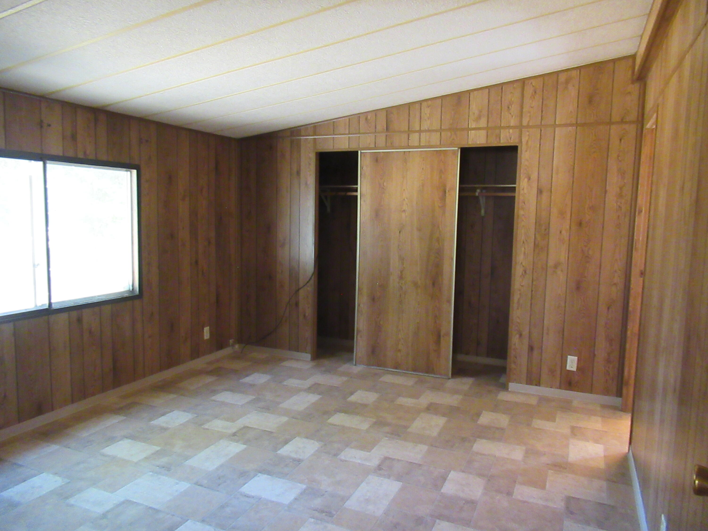 Irish Bend - Residential