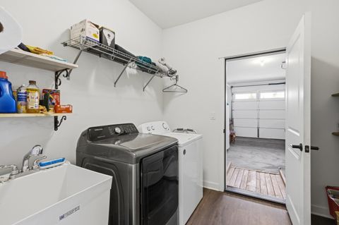 Tiny photo for 51900 Settler Drive, La Pine, OR 97739 (MLS # 220216670)