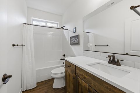 Tiny photo for 51900 Settler Drive, La Pine, OR 97739 (MLS # 220216670)