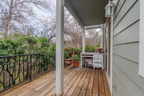 Tiny photo for 144 Crocker Street, Ashland, OR 97520 (MLS # 220215743)