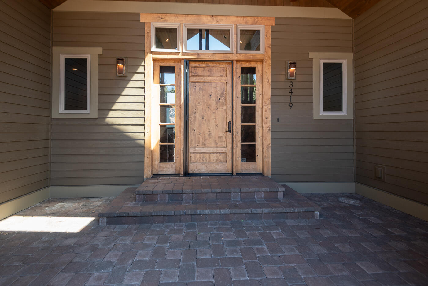 3419 NW Fairway Heights Drive