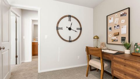 Tiny photo for 62745 Eagle Road, Bend, OR 97701 (MLS # 220212007)