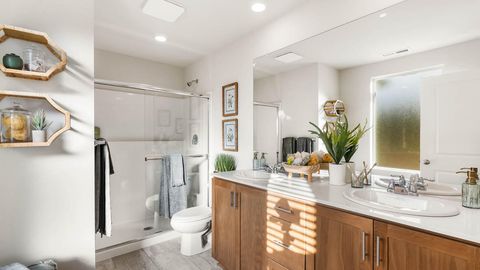 Tiny photo for 62745 Eagle Road, Bend, OR 97701 (MLS # 220212007)