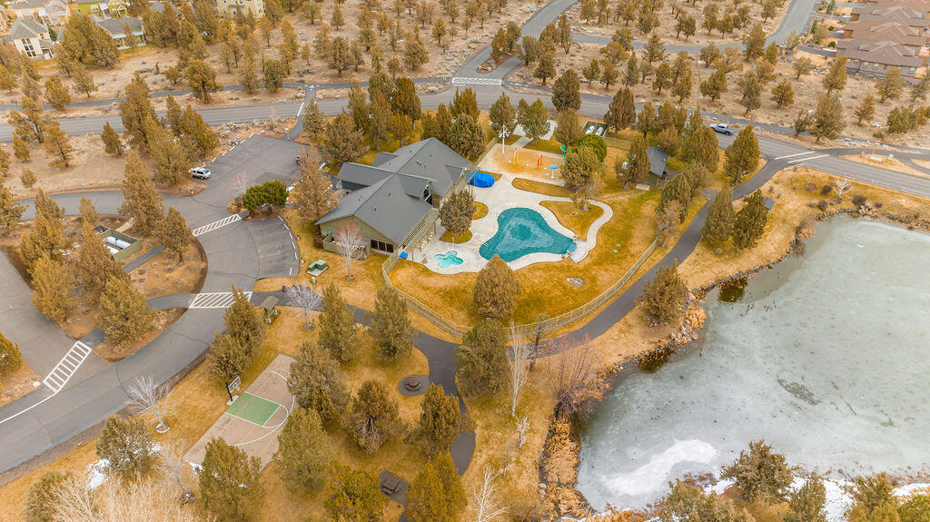 Eagle Crest - Residential