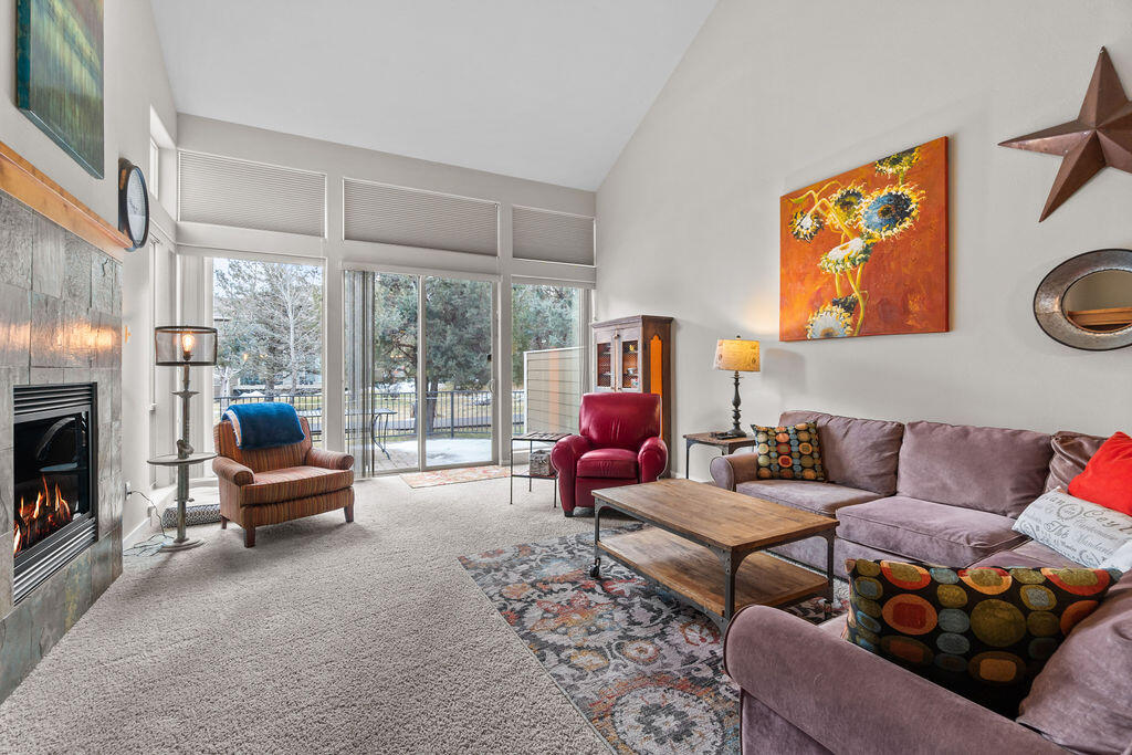 Eagle Crest - Residential